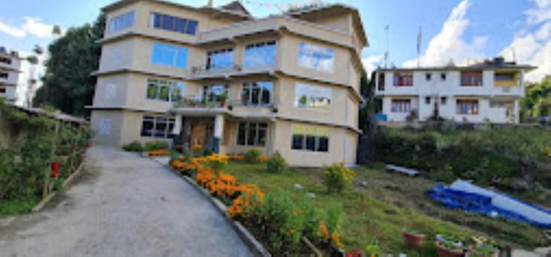 Hotel Dewa Elegance Tawang Esterno foto